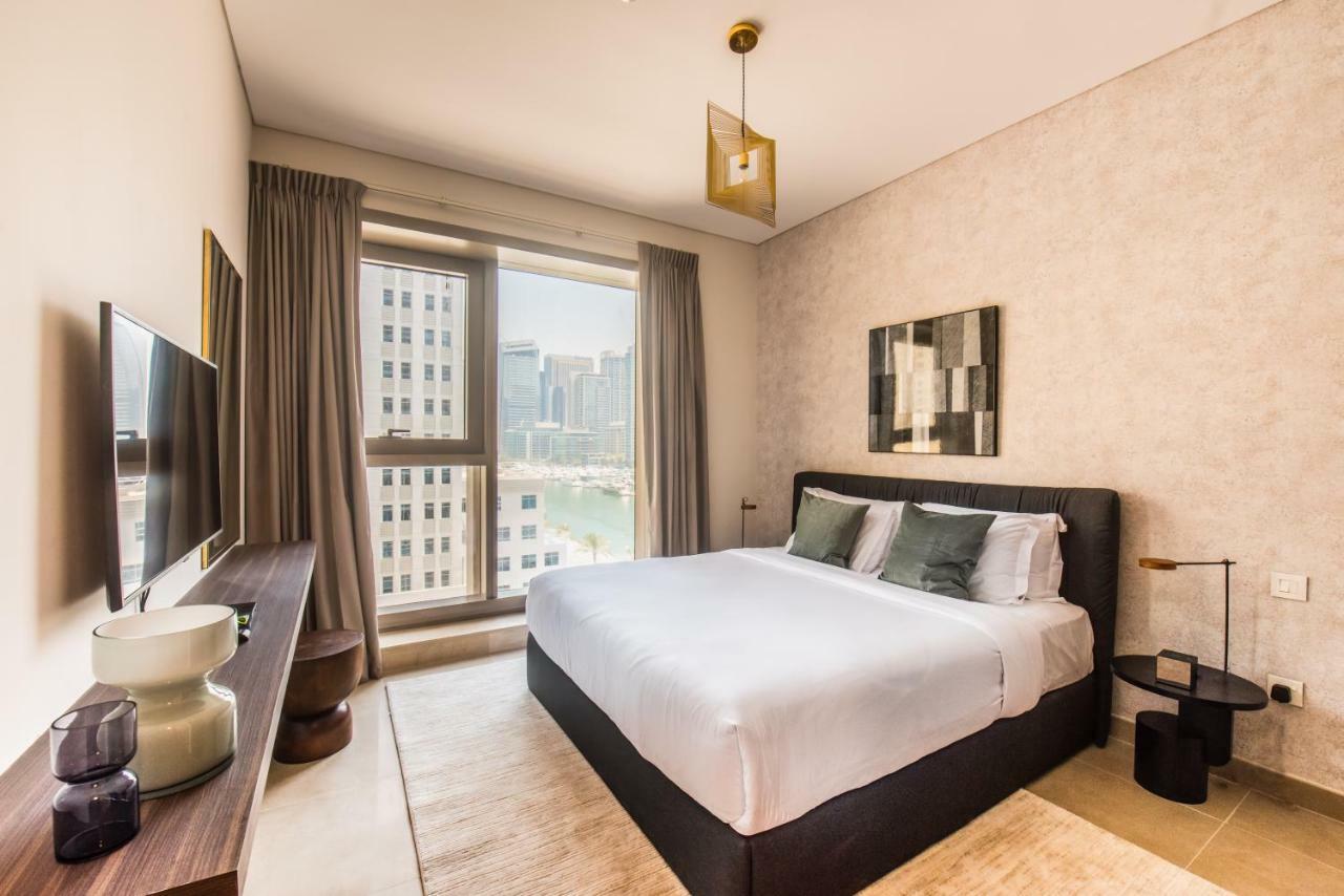 Fantastay Sparkle Tower One Bedroom Suite Marina View Дубай Екстериор снимка